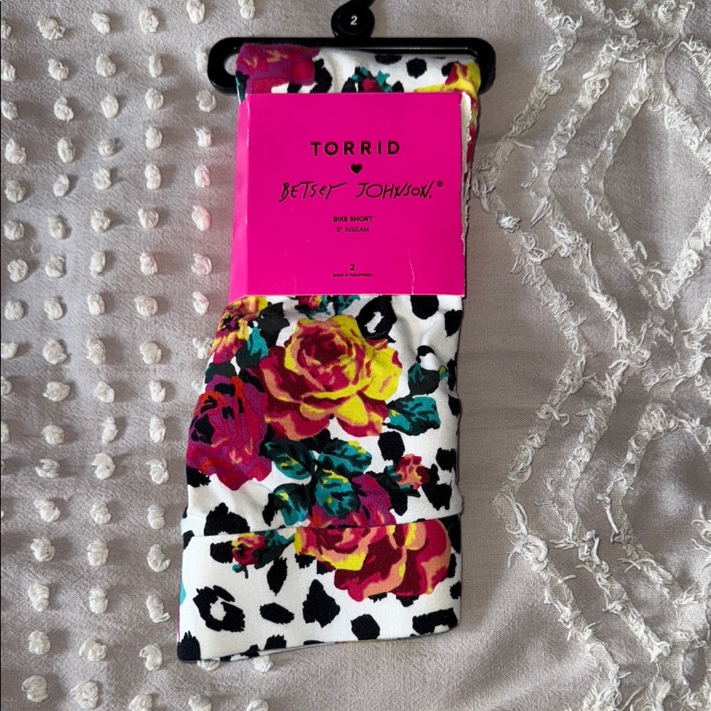 Torrid Betsey Johnson Floral Tights